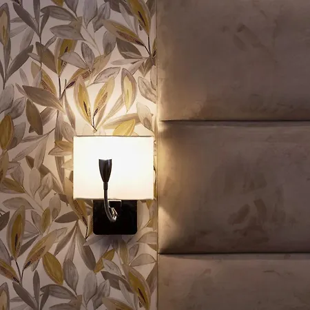 Helmirage Luxury Trevi Penzion Řím