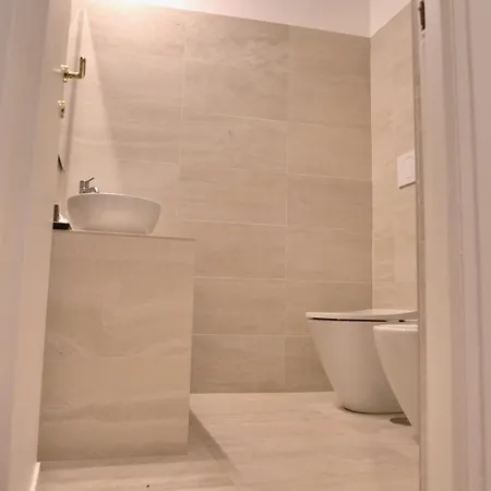 Helmirage Luxury Trevi روما